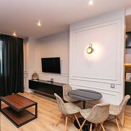 Petrovdom Apartment 183А-183B In Rc New York Concept House, 74 Antonovycha Street Киев Экстерьер фото